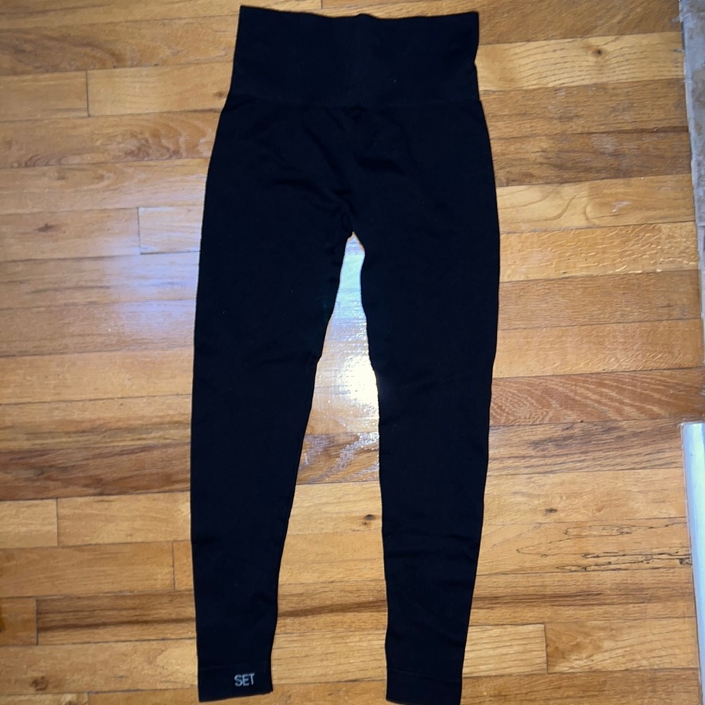 Set Active Leggings, Brand New without Tags, sz small, black